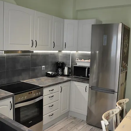 Vyronas Apartment *