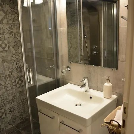 Apartment Vyronas *